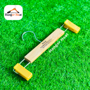 China Wood Clip Hanger